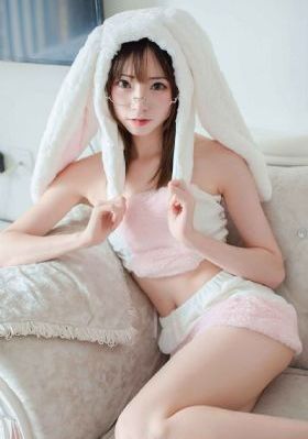 《爱丽丝梦游仙境》