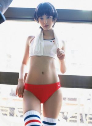 跨下新婚美妇