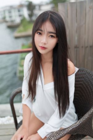 一二三四在线播放