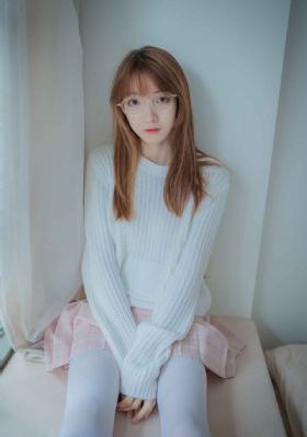 最新人妖shemaletube人妖穿孔