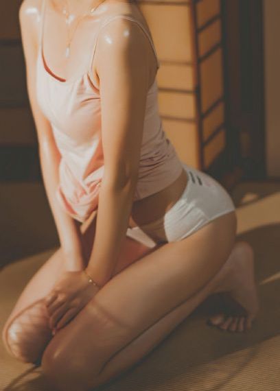 迷人的保姆在线观看视频