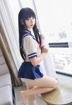 《裸》(纪录片)